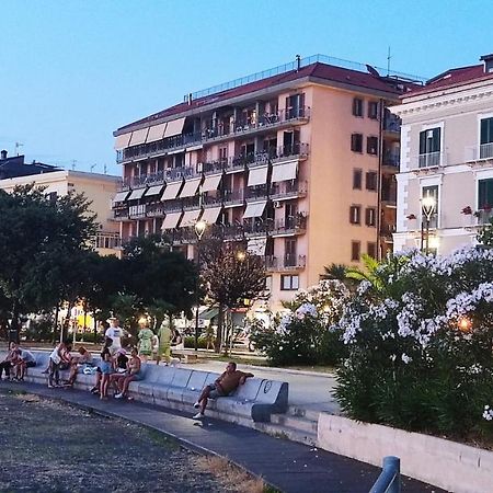 Stabiae Blu Apartment Castellammare di Stabia Extérieur photo